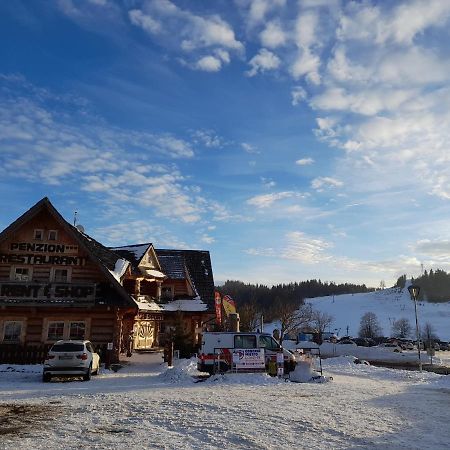 Penzion Damisport โดโนวาลี ภายนอก รูปภาพ